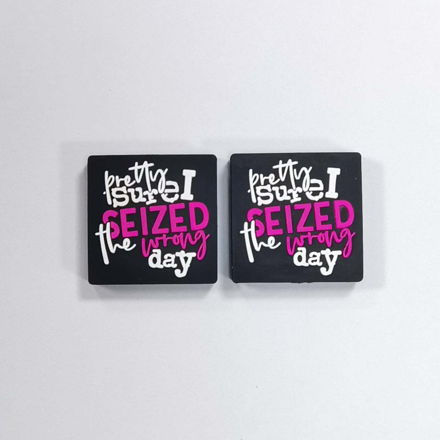 20Pcs Silicone Focal Beads Letters Rose Red