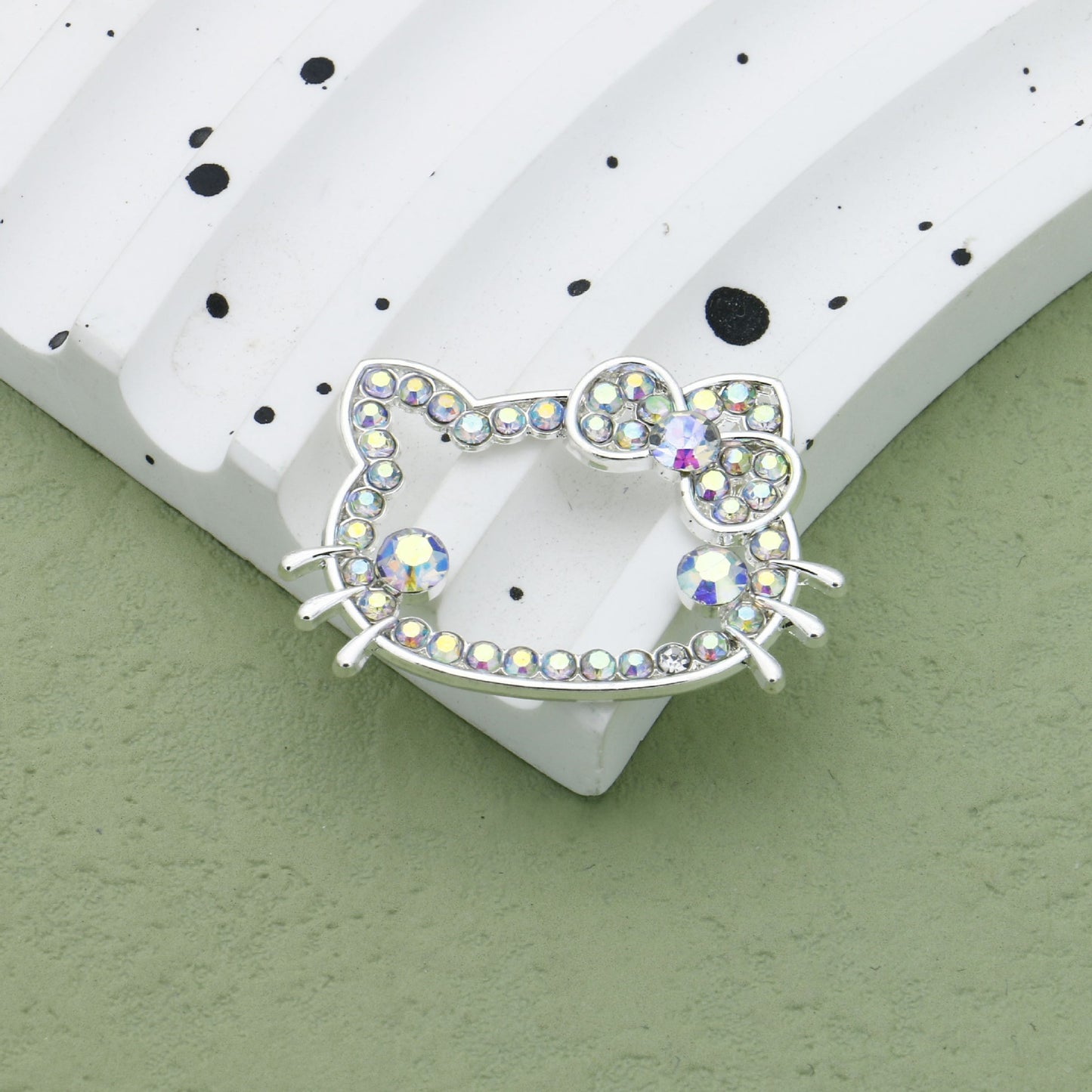 10Pcs 32x22mm Hello Kitty Butterfly Colored Diamond Alloy Bead Frames 7