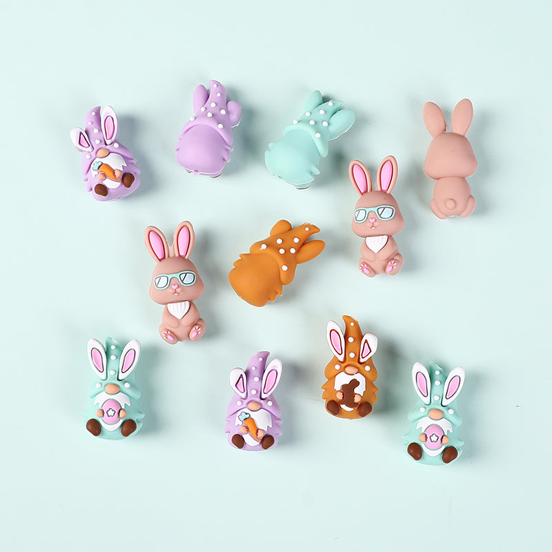 Silicone 3D Focal Beads Easter Bunny Holding Carrot Detail 3