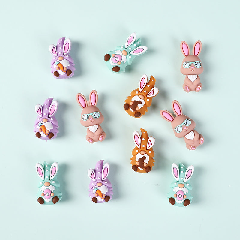 Silicone 3D Focal Beads Easter Bunny Holding Carrot Detail