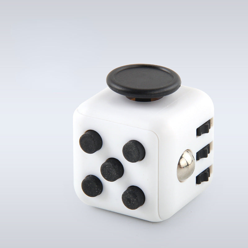 Silicone Fidget Cube 6-Function Decompression Desk Toy 3.4cm 7