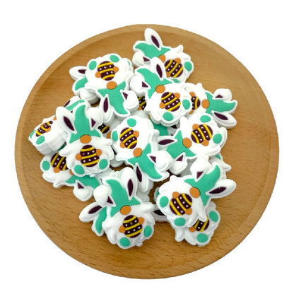 20pcs Silicone Focal Beads Easter Rabbit Holding Egg 2