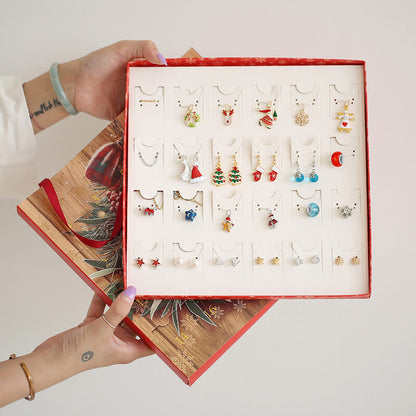 Christmas Jewelry Advent Calendar with 2 Necklaces and Pendants 24pcs 3