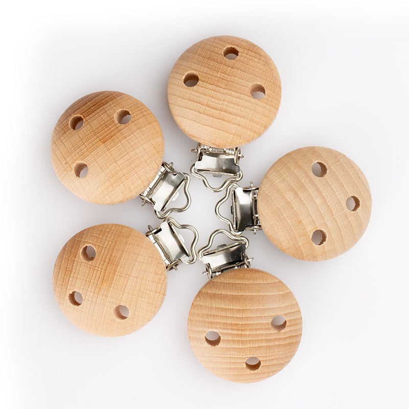 Beech Wood Pacifier Clip with Round Three-Hole 30mm