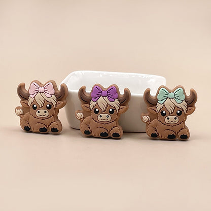 20pcs Silicone Focal Beads Bady Highland Cow Girl and Boy With Hats 6