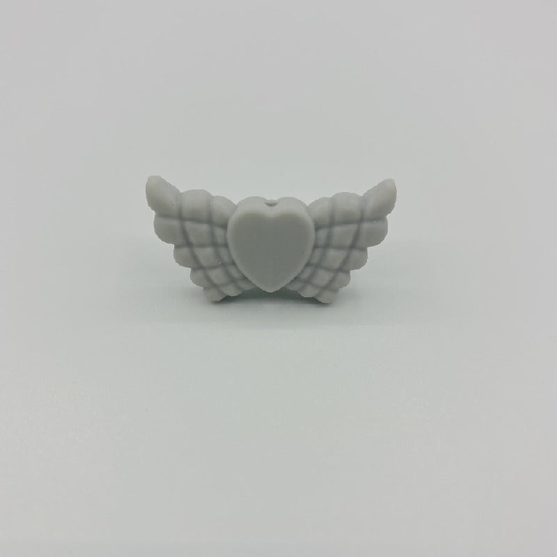 20pcs Silicone Focal Beads Wing Shape with Heart Center 13