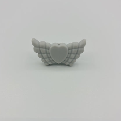 20pcs Silicone Focal Beads Wing Shape with Heart Center 13