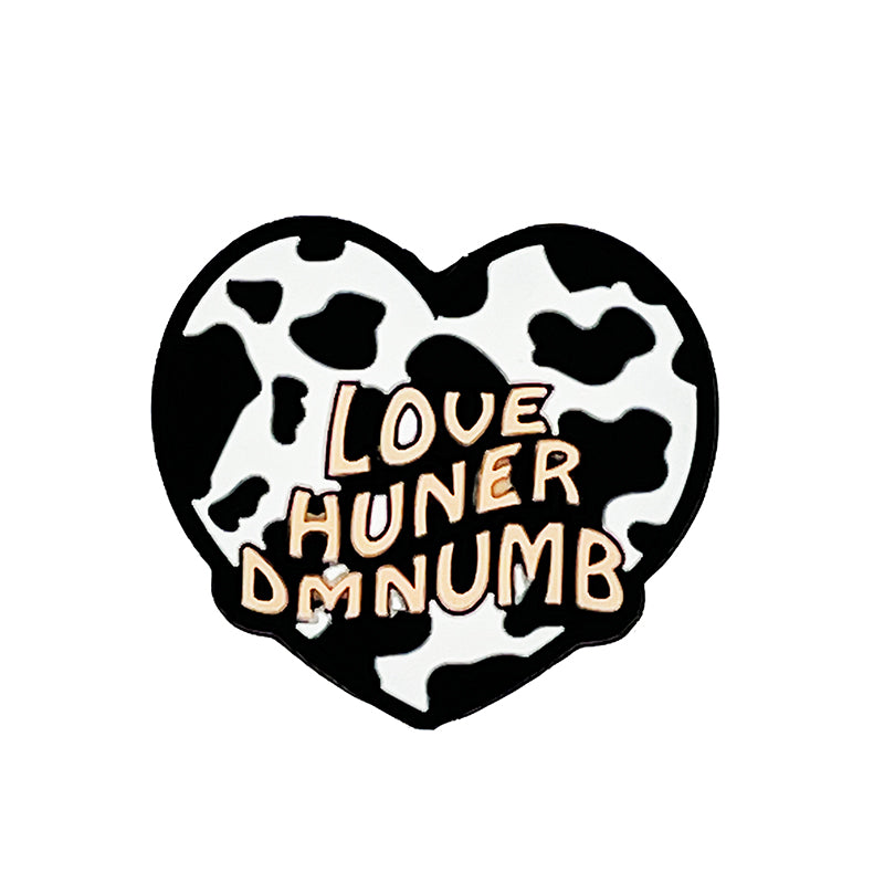 20pcs Silicone Focal Beads Heart Shape Cow Print with Text