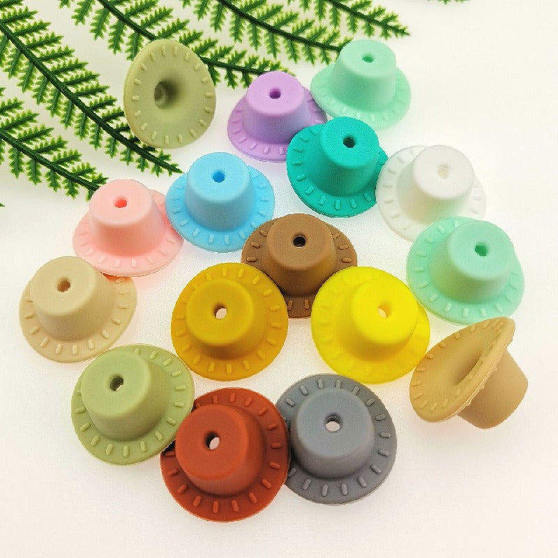 50pcs Silicone Focal Beads Cowboy Hat With Hole Center 2