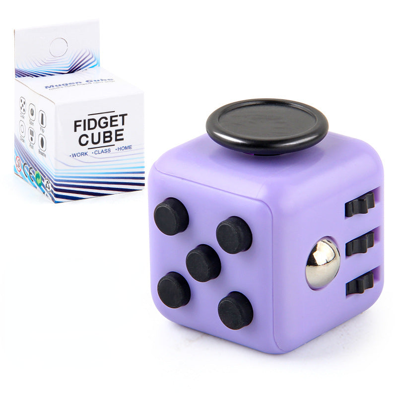 Silicone Fidget Cube 6-Function Decompression Desk Toy 3.4cm 28