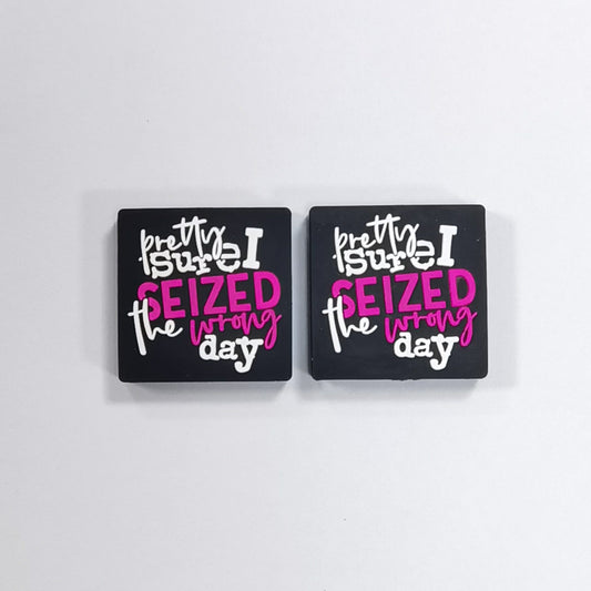 20Pcs Silicone Focal Beads Letters Rose Red