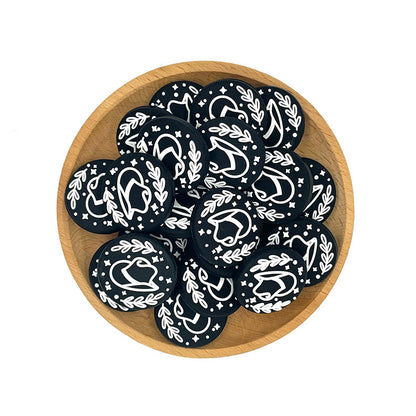 20pcs Silicone Focal Beads Hat White Outline on Black Background 2