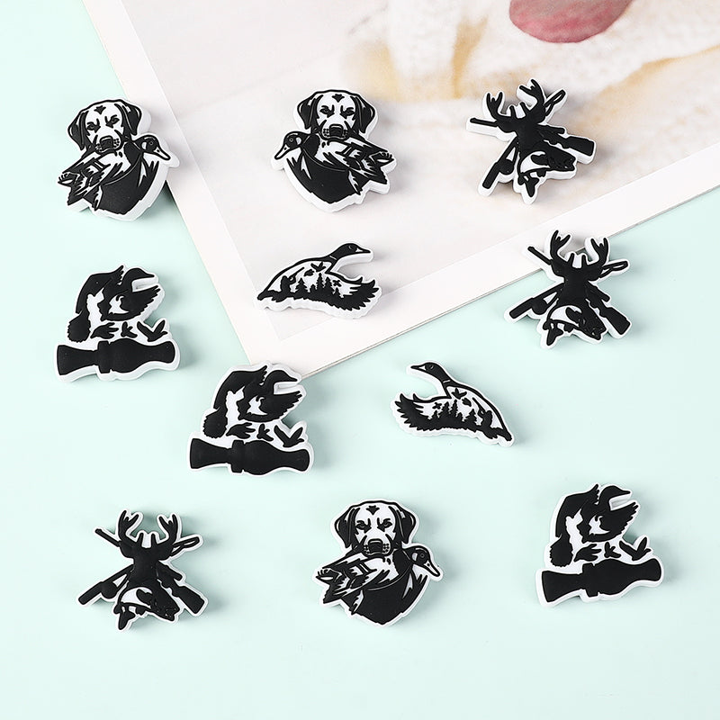 20Pcs Silicone Focal Beads Hunting Season Deer Antlers Crossed Rifles 3