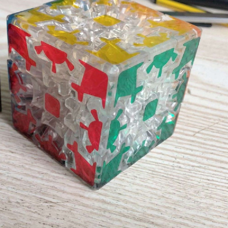 Plastic Gear Fidget Cube Puzzle Toy 5.6cm Size 7