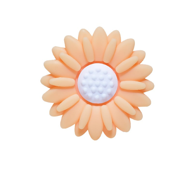 50pcs Silicone Focal Beads Daisy Flower Variety of Colors Design 17