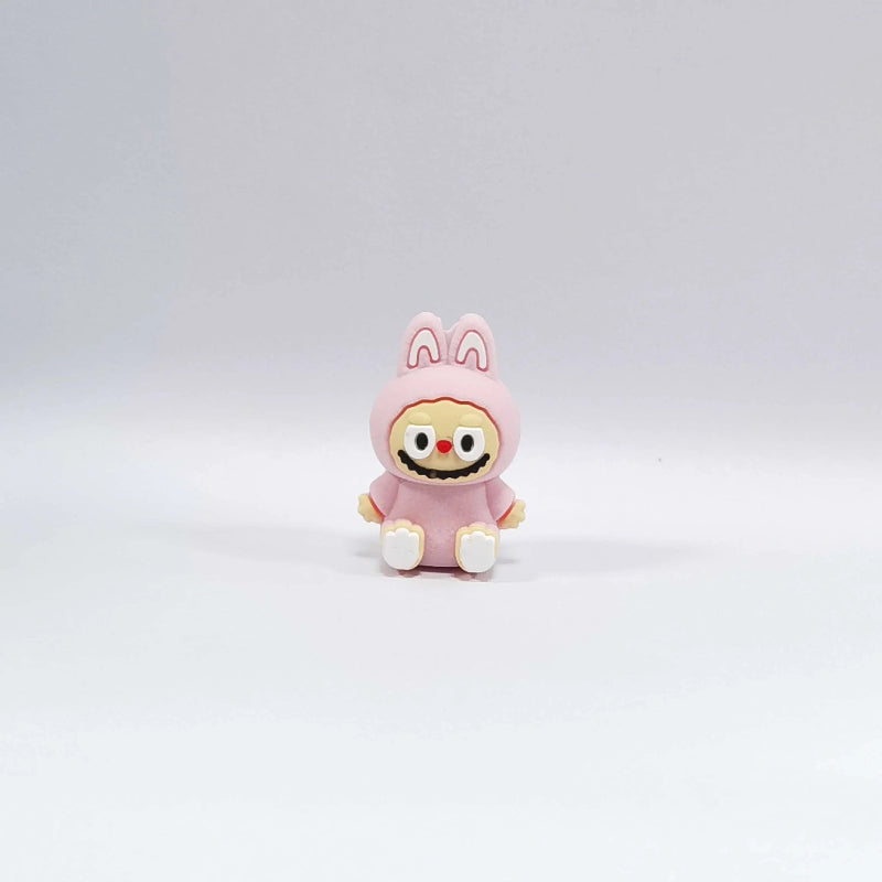 20Pcs Silicone 3D Focal Beads Cartoon Figure Sitting Pose 4