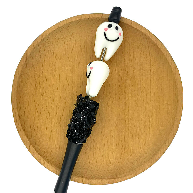 Silicone 3D Focal Beads Smile Tooth Front Facing 2