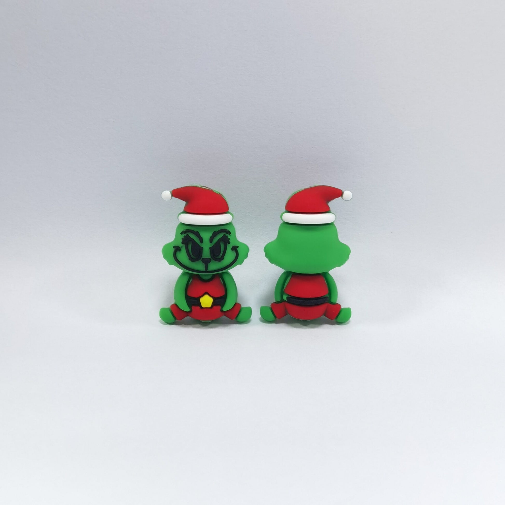 20Pcs Silicone 3D Focal Beads Green Furry Character Scowling Face Wearing Santa Hat