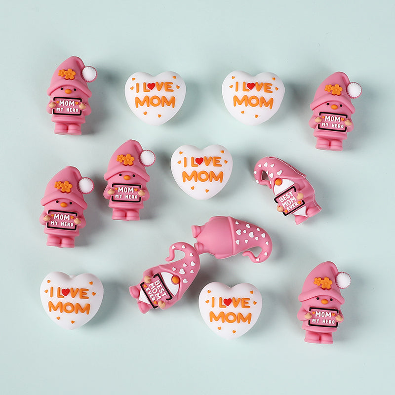 Silicone 3D Focal Beads Mother Day Gnome Holding Sign Detail 5