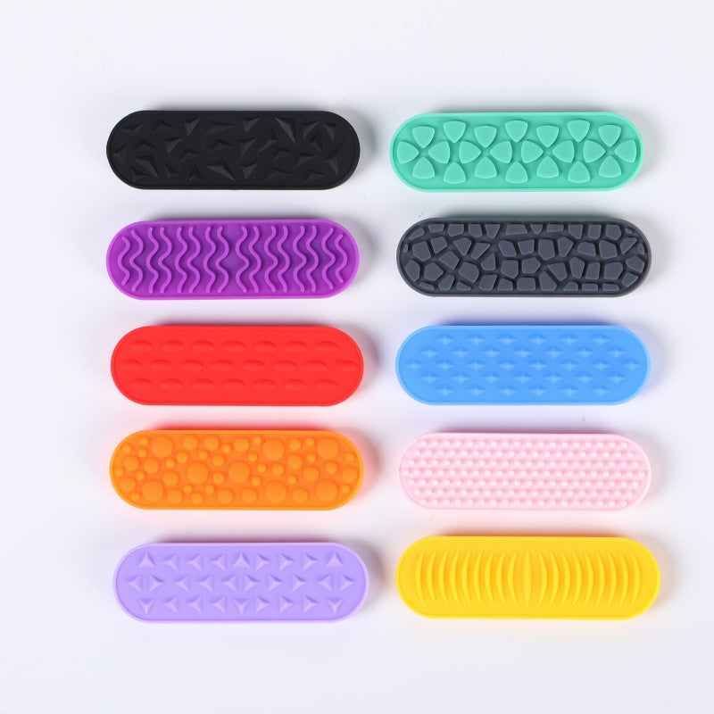 Tactile Sensory Stone Silicone Oblong Shape Fidget Worry Stone With Suction Cup
