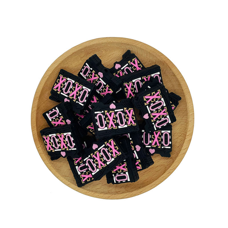 20pcs Silicone Focal Beads XOXO Black Background with Pink Letters 2
