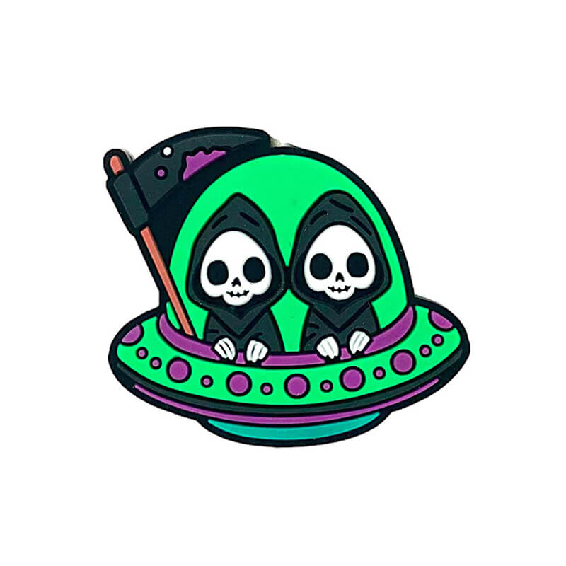 Silicone Focal Beads UFO Skull Aliens Holding Flag Detail