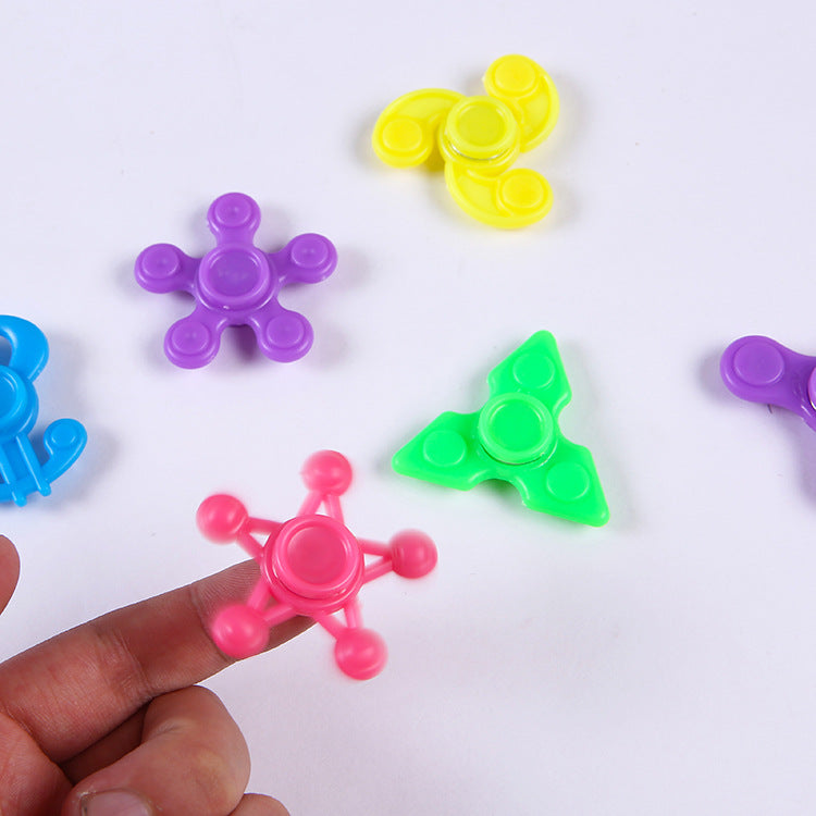 Plastic Fidget Spinner with Bearings Random Style 50pcs 4