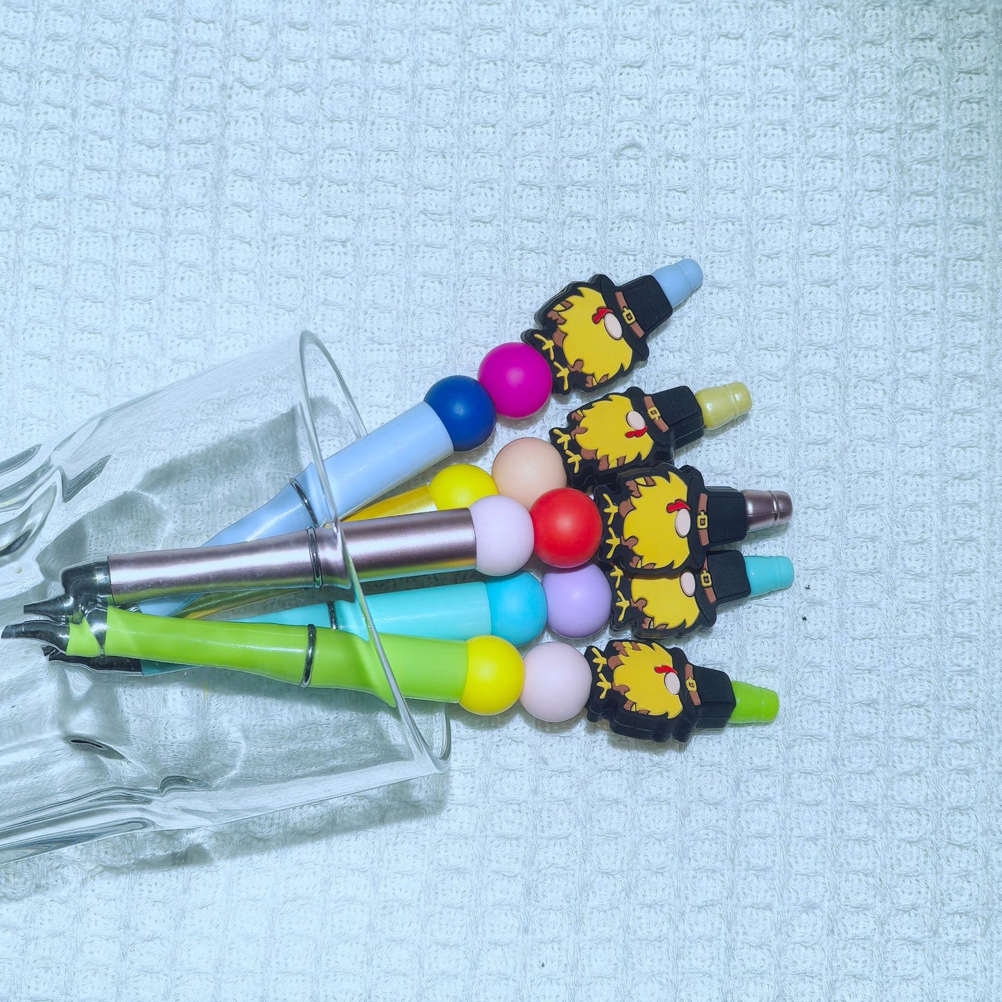 20Pcs Silicone Focal Beads Topper Chick Wearing Pilgrim Hat 2