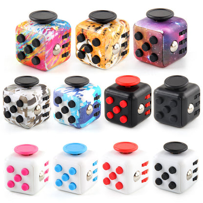 Silicone Fidget Cube 6-Function Decompression Desk Toy 3.4cm 2