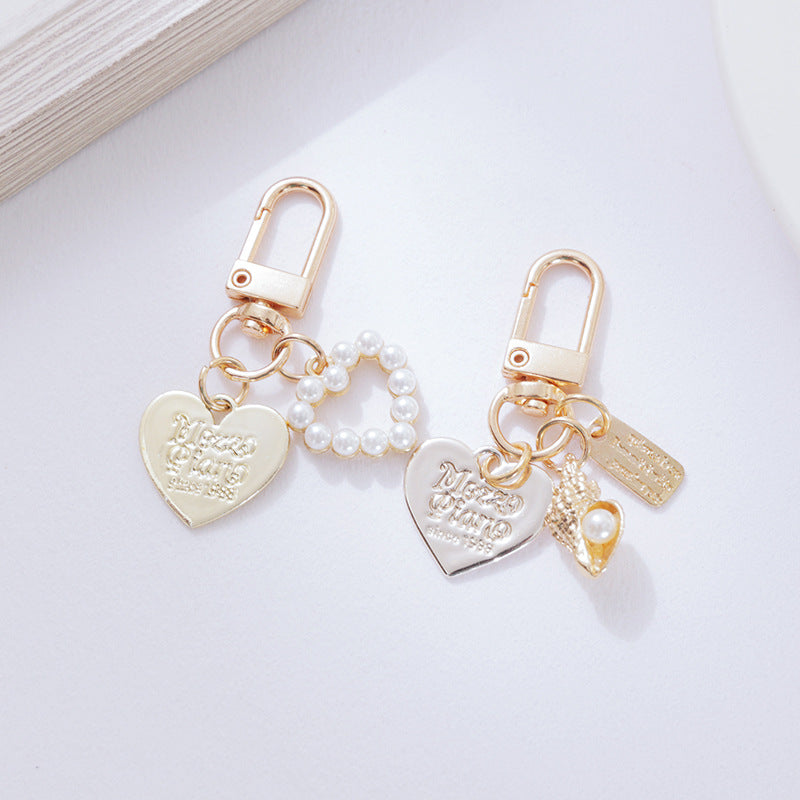 Cute Shell Metal Keychain with Pearl and Heart Charms 4