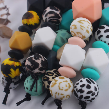 Leopard Print Silicone Bead Keychain with Geometric Beads Charm 2