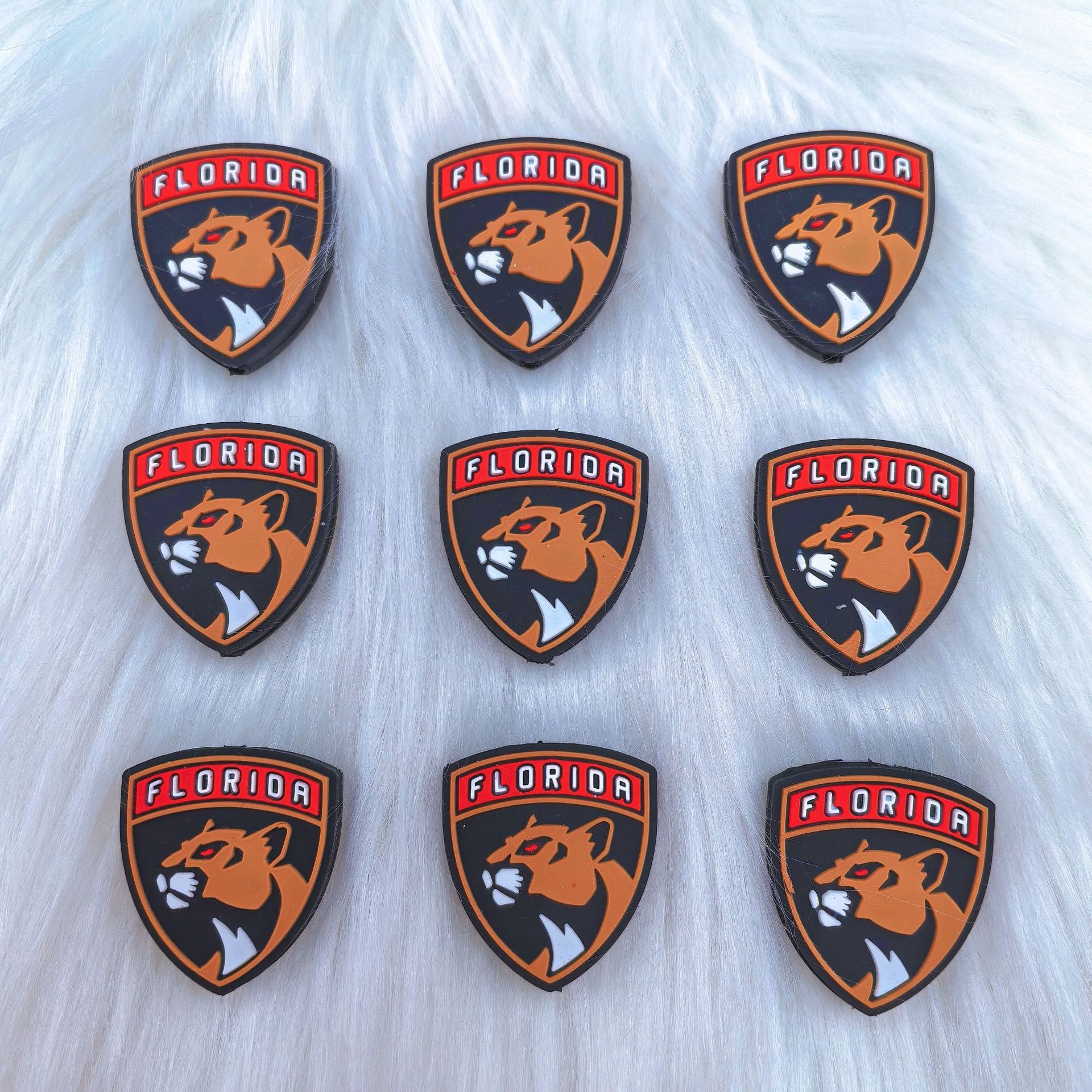 20Pcs Silicone Focal Beads Brown Wild Cat Head Shield Design 5