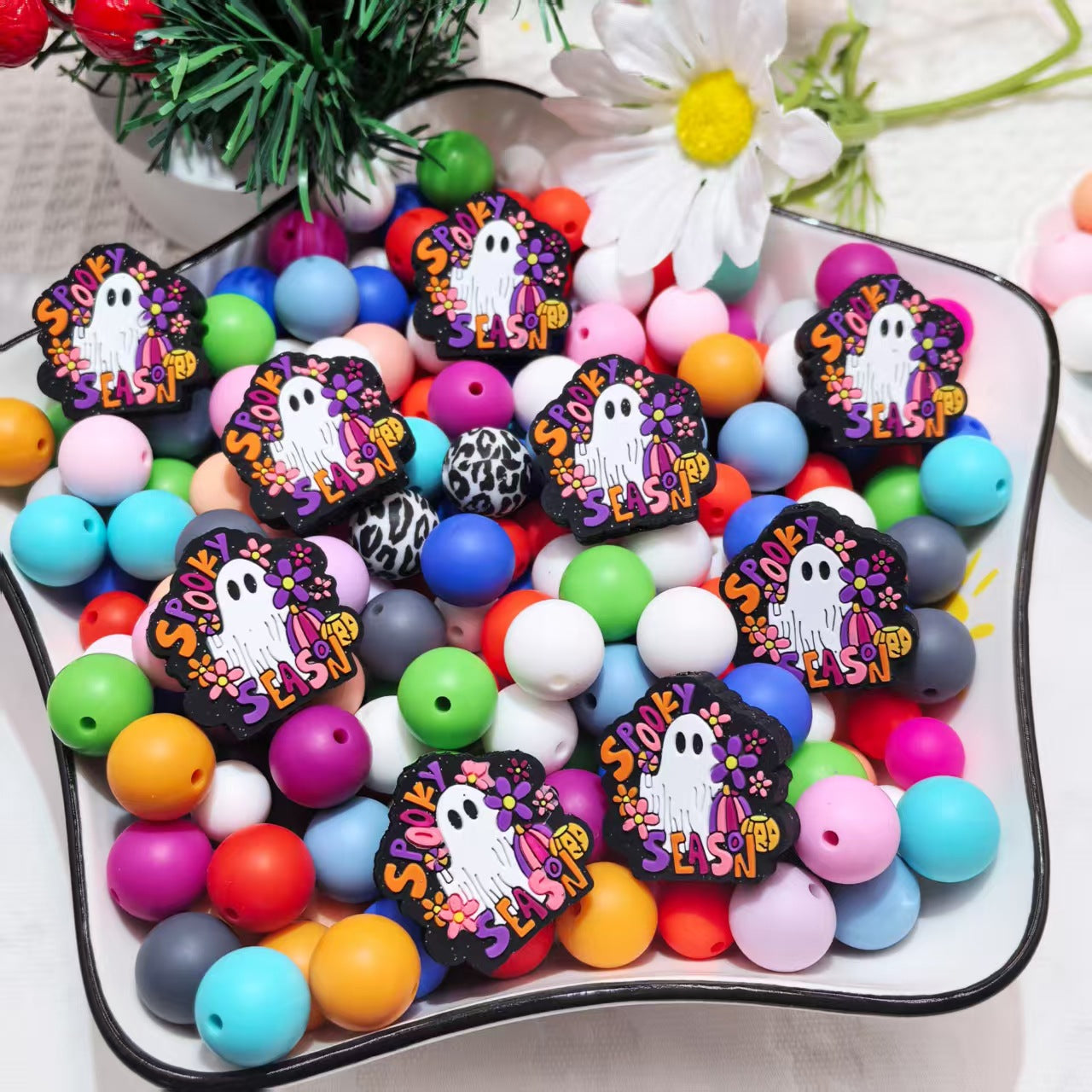 20Pcs Silicone Focal Beads Ghost Color Character Cards Front Facing 3
