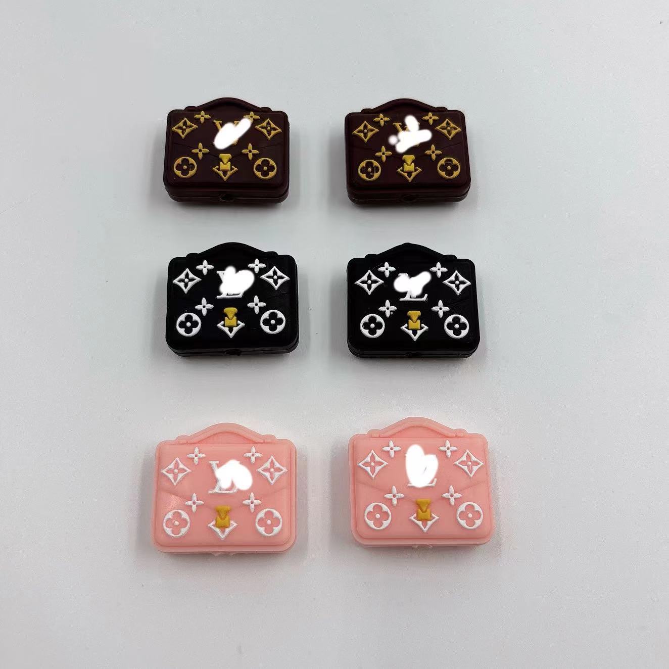 Silicone Focal Beads Major Suit Bag Bow Detailed Design