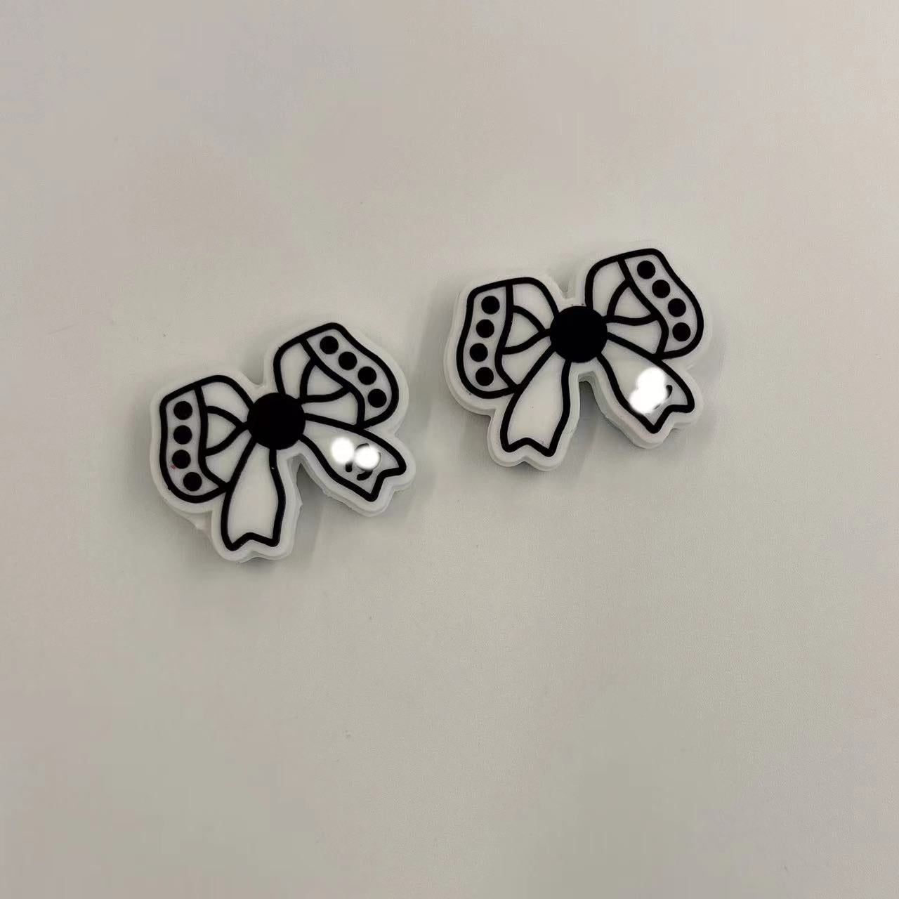 Silicone Focal Beads Major Suit Bag Bow Detailed Design 2