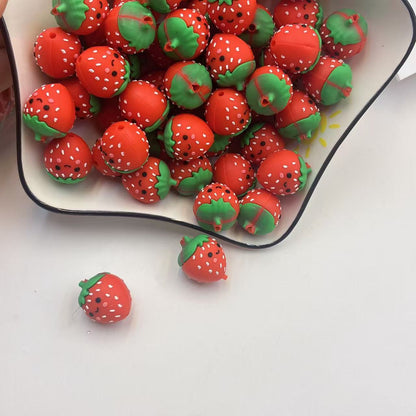 20Pcs Silicone 3D Focal Beads Strawberry With Leaf Top
