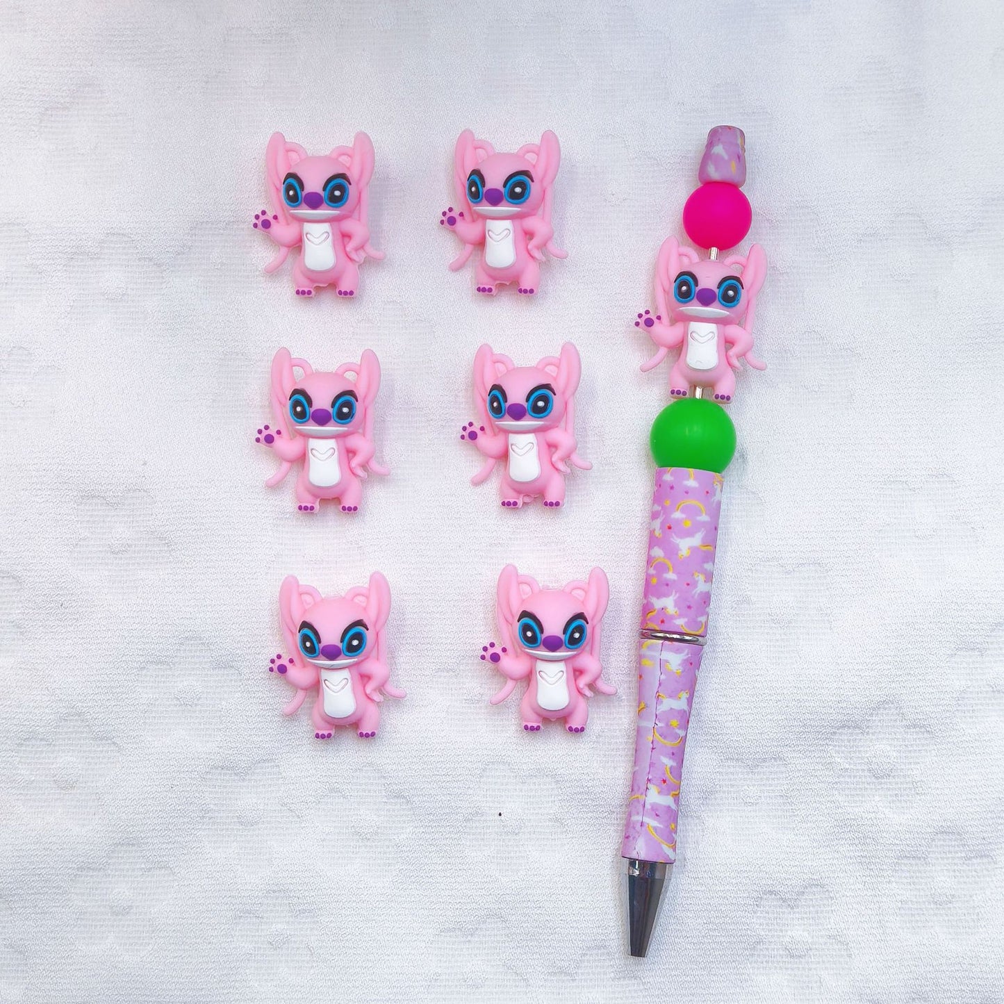 20Pcs Silicone 3D Focal Beads Pink Alien Character Large Ears Front Facing 3