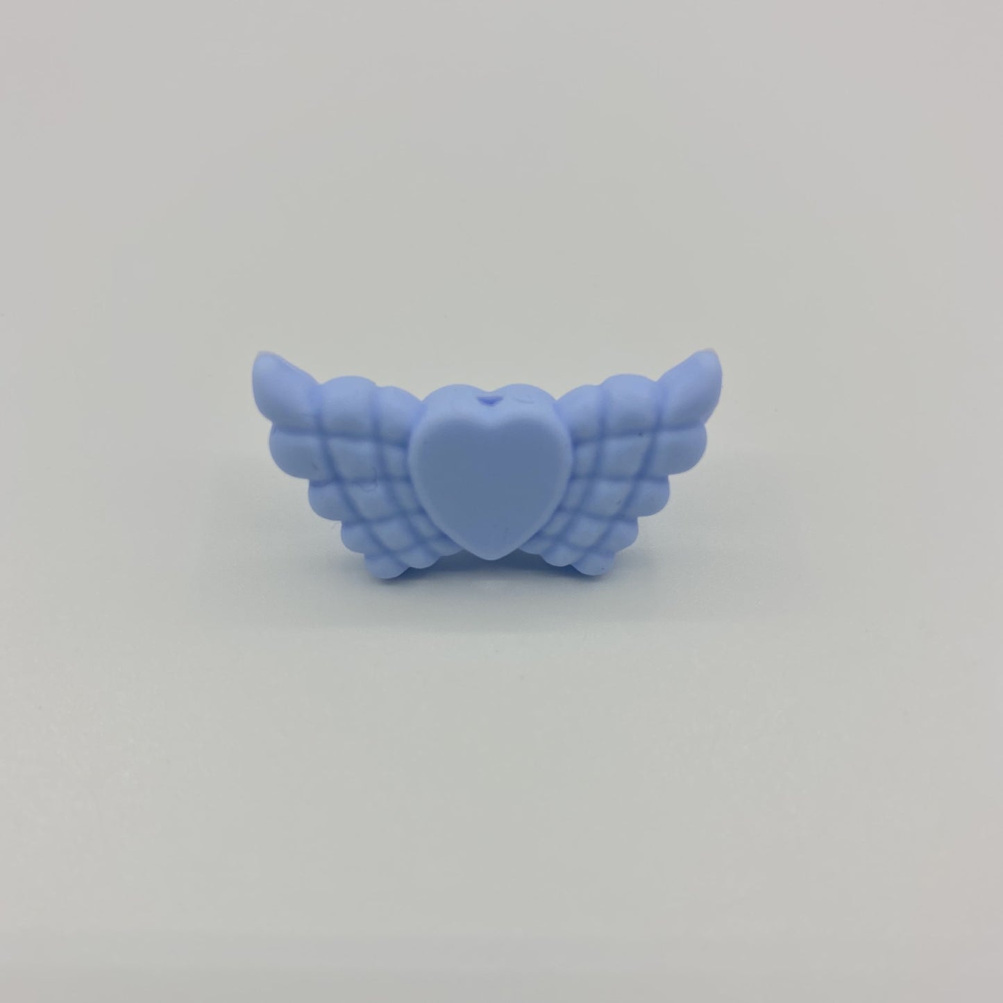 20pcs Silicone Focal Beads Wing Shape with Heart Center 42