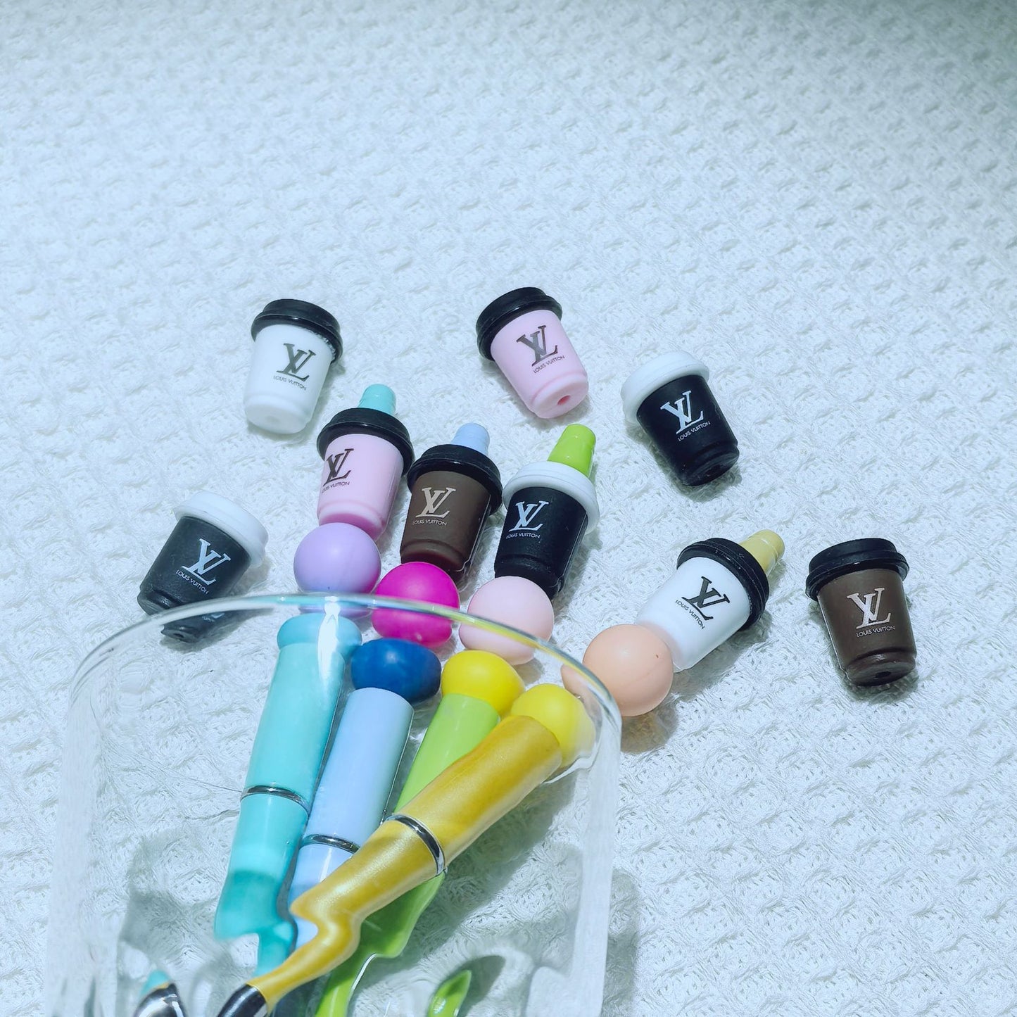 20Pcs Silicone 3D Focal Beads Coffee Cup Logo Print Topper 3