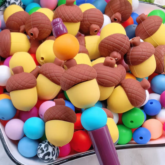 20Pcs Silicone 3D Focal Beads Acorns Brown Cap Detail