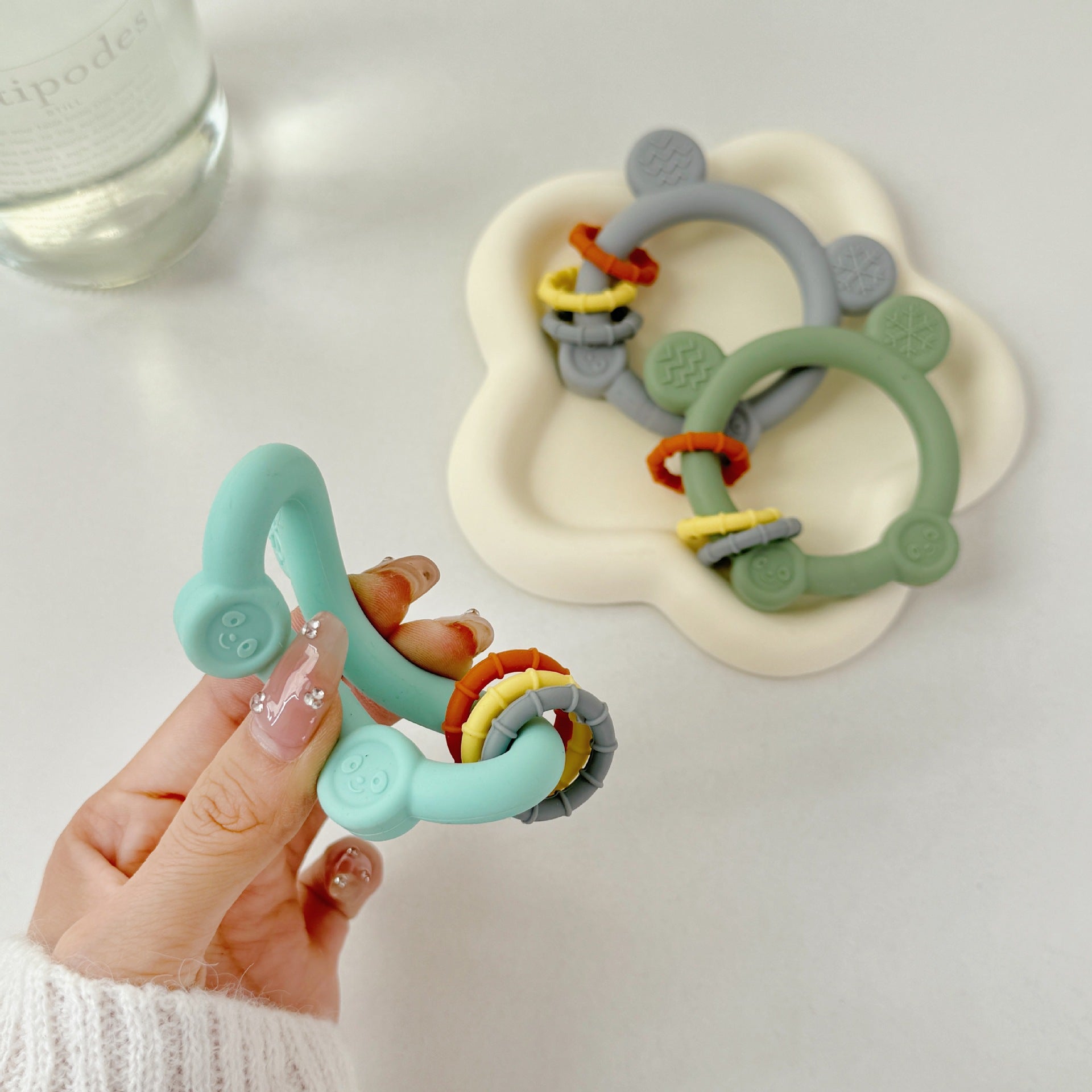Silicone Animal Shape Teething Toy Hand Grip for Toddlers 3