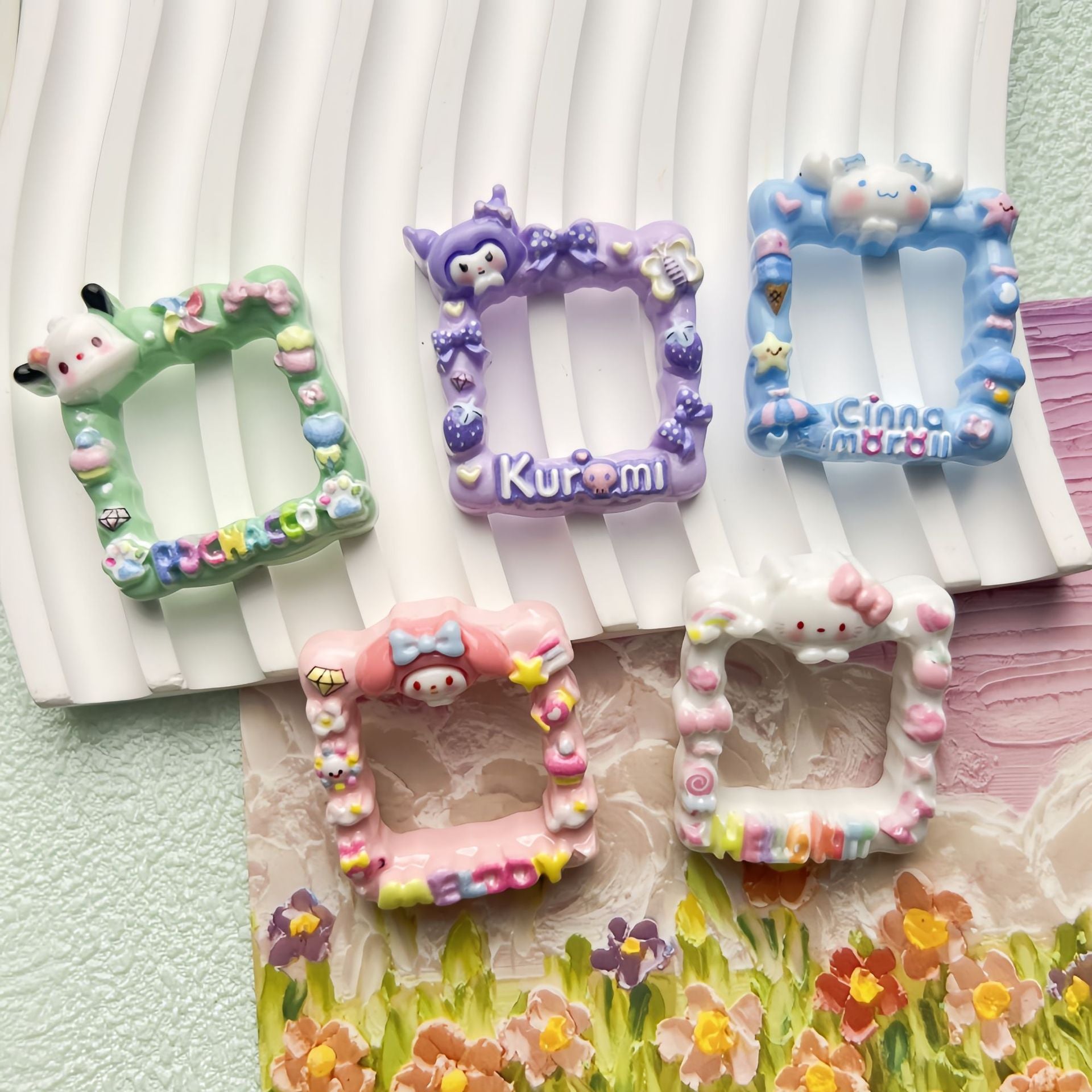 10Pcs Cute Photo Frame Acrylic Beads Bright Sanrio DIY Craft 3