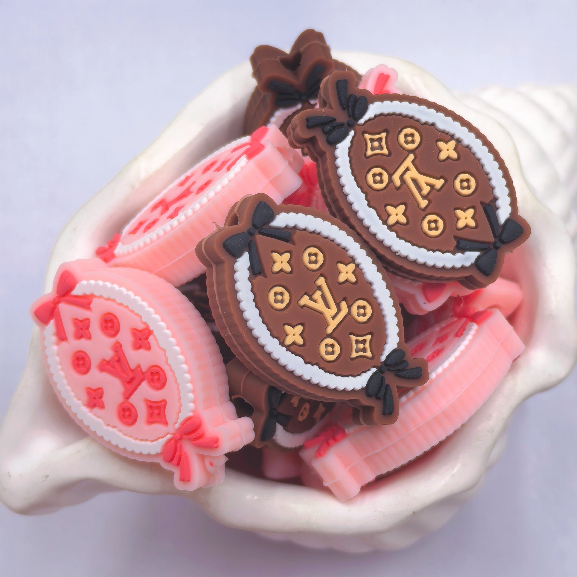 20Pcs Silicone Focal Beads Magic Mirror Bow Accent Brown and Pink