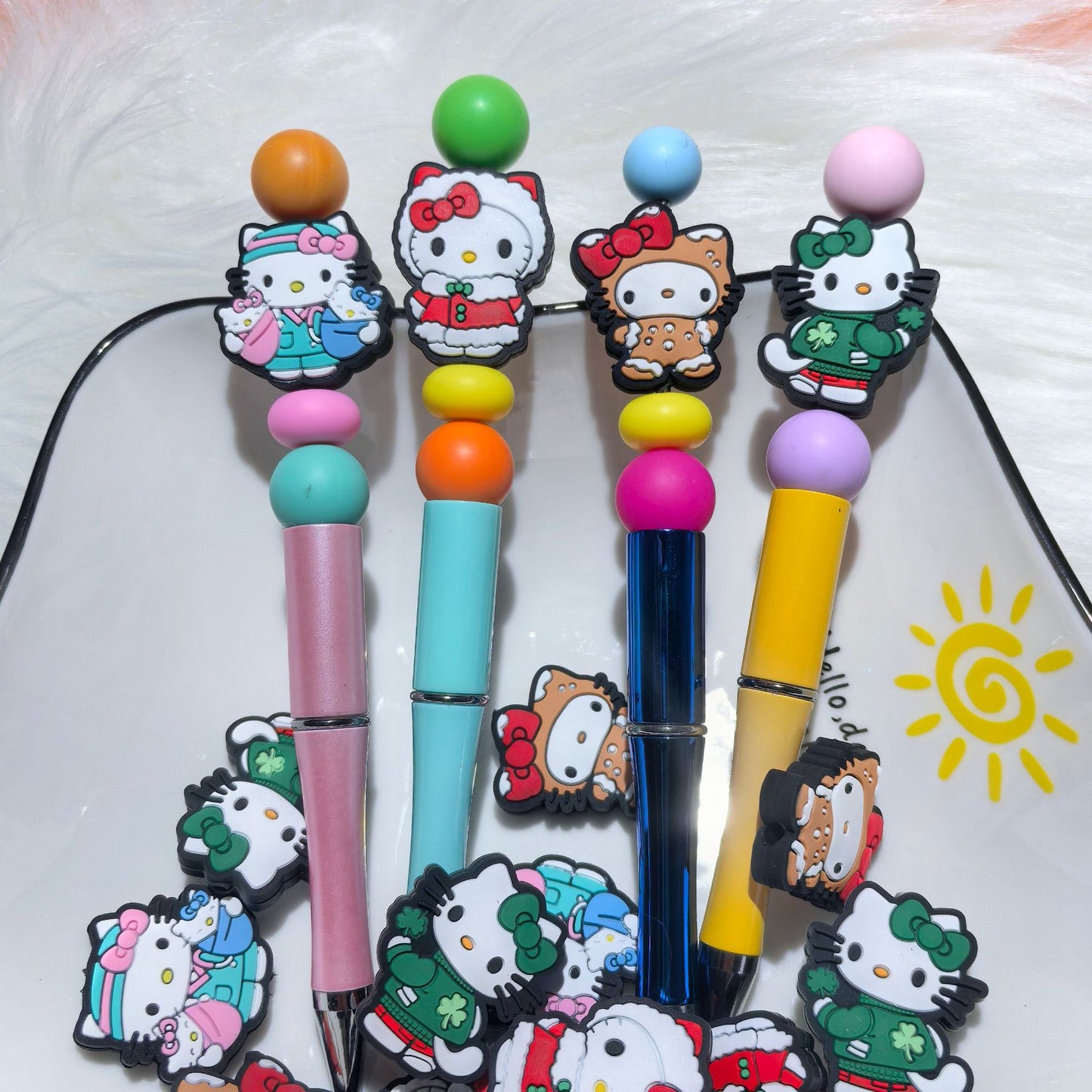 20Pcs Silicone Focal Beads White Cat Round Face Wearing Bow 2