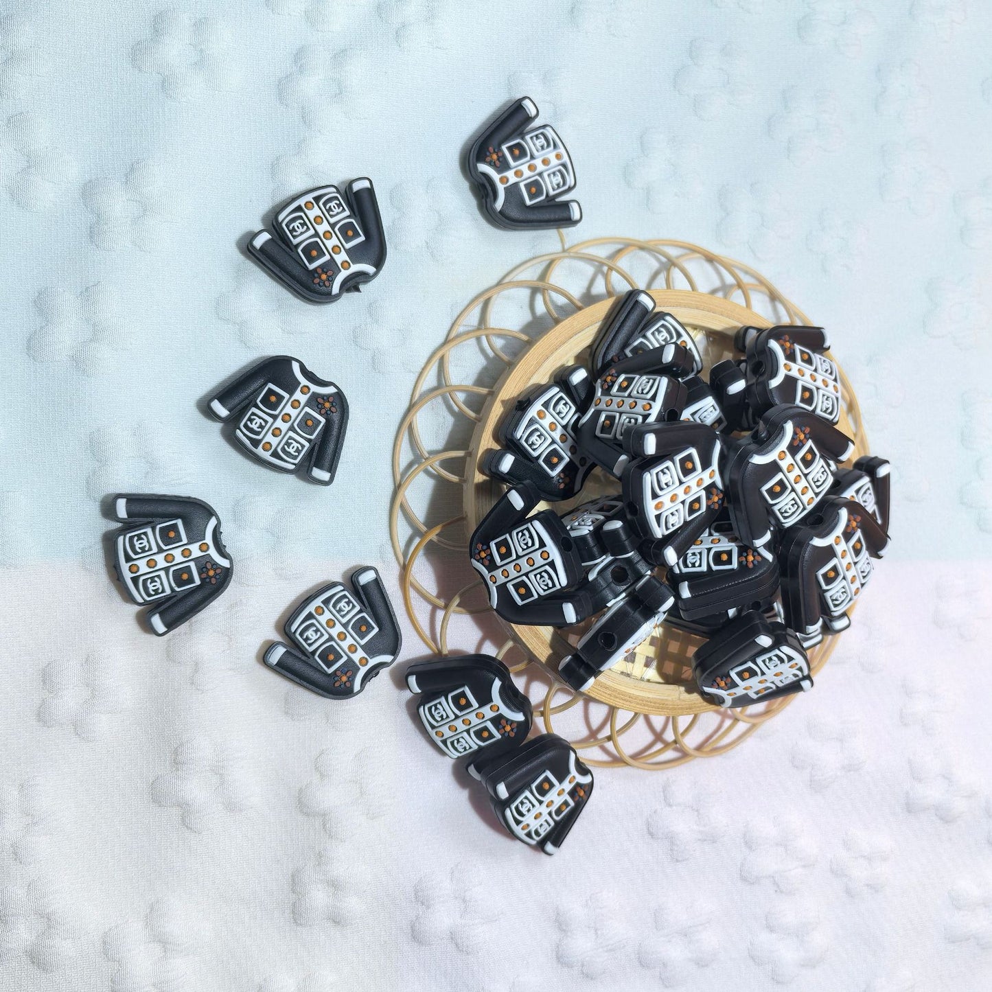 20pcs Silicone Focal Beads Jacket with Pocket and Button Detail 3