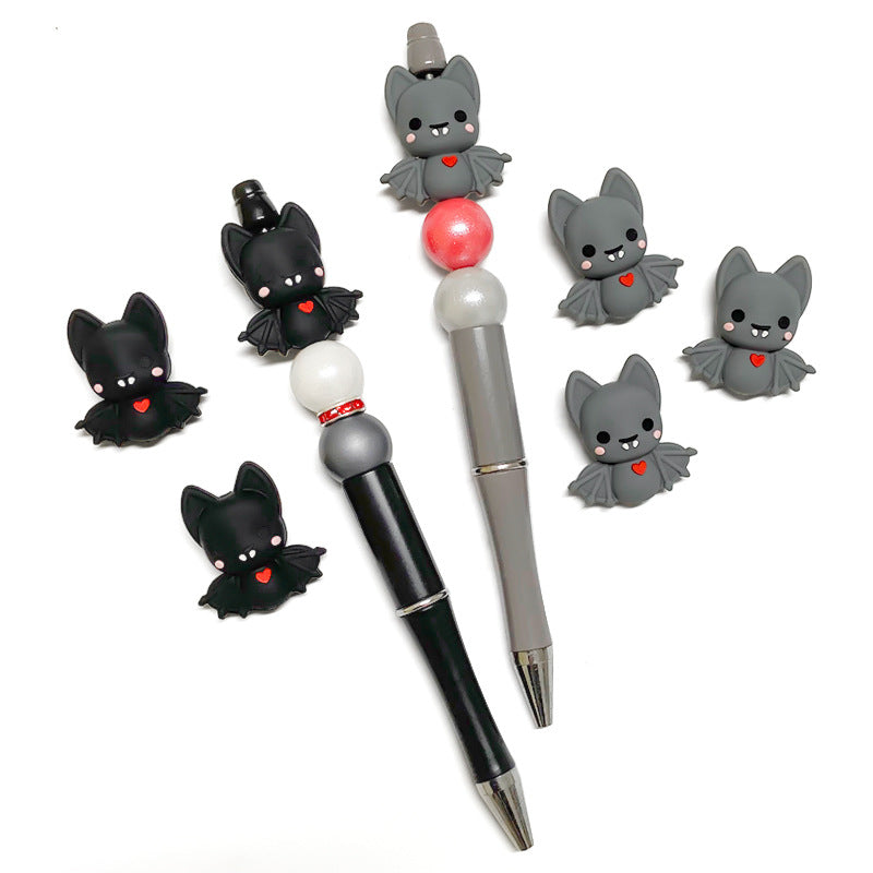 20Pcs Silicone 3D Focal Beads Bat with Heart Detail 4