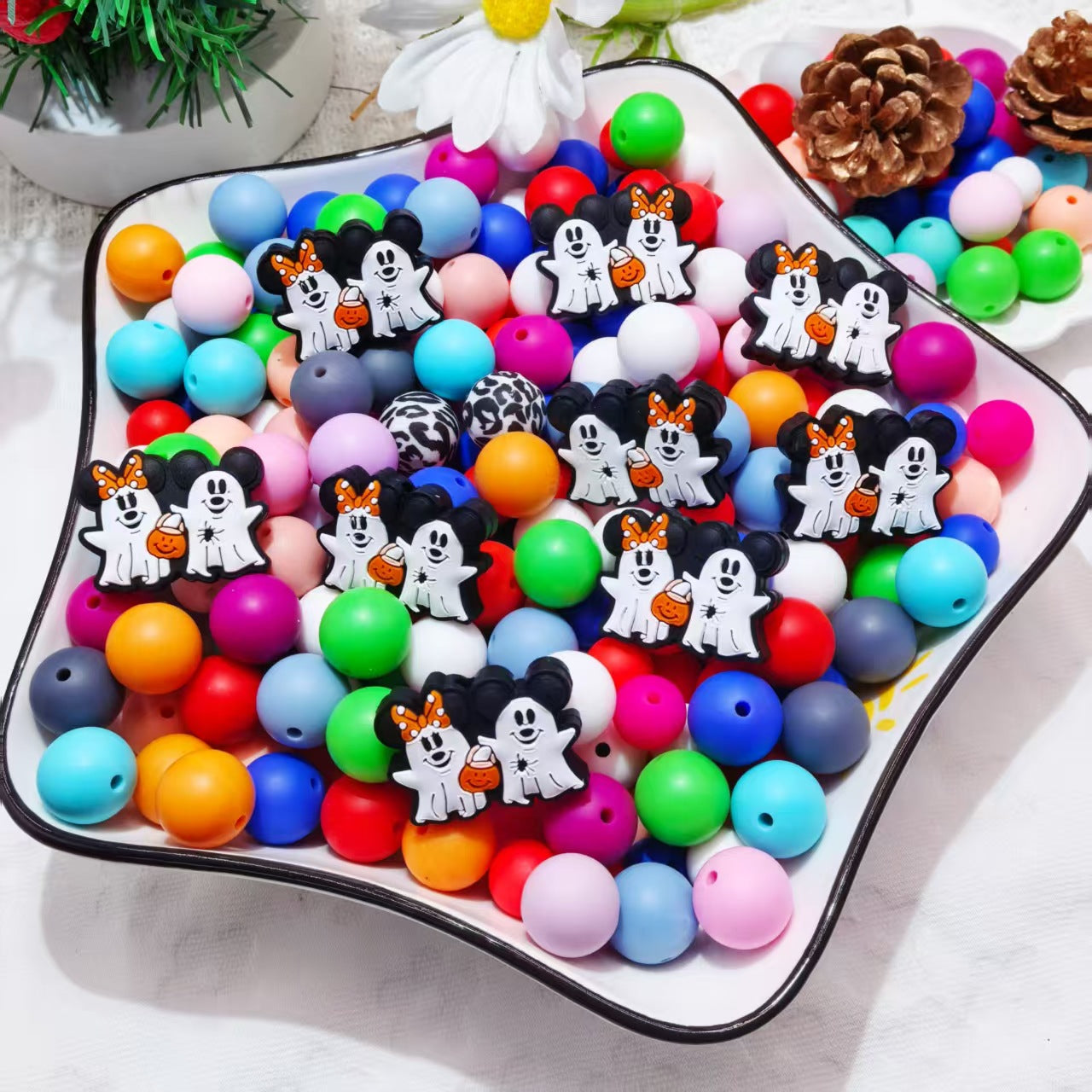 20Pcs Silicone Focal Beads Ghost Round Ear Mouse Character with Pumpkin Accessory 3