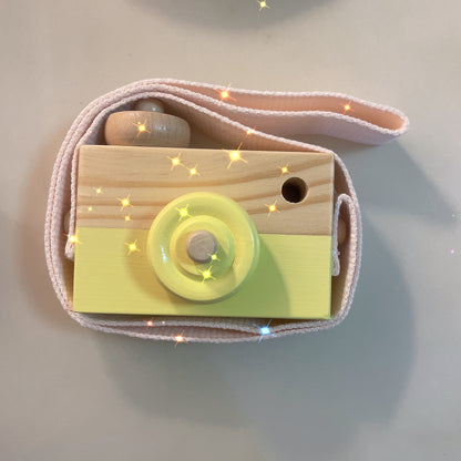 Wooden Pretend Play Camera Toy for Toddlers 8x9x3.5cm 11