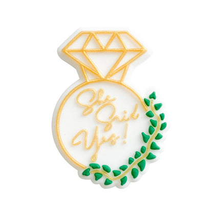 20pcs Silicone Focal Beads Diamond Vase With Leaf Accent 3