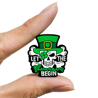 20Pcs Silicone Focal Beads Lucky Grass Pirate Skull Wearing Green Hat 5